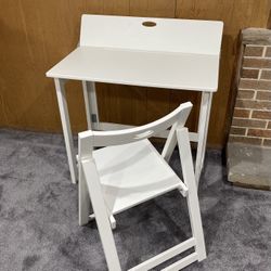 Foldable Desk and Chair Set Like New