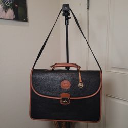 Vintage Dooney & Bourke Satchel Black Pebbled Leather Messenger Bag