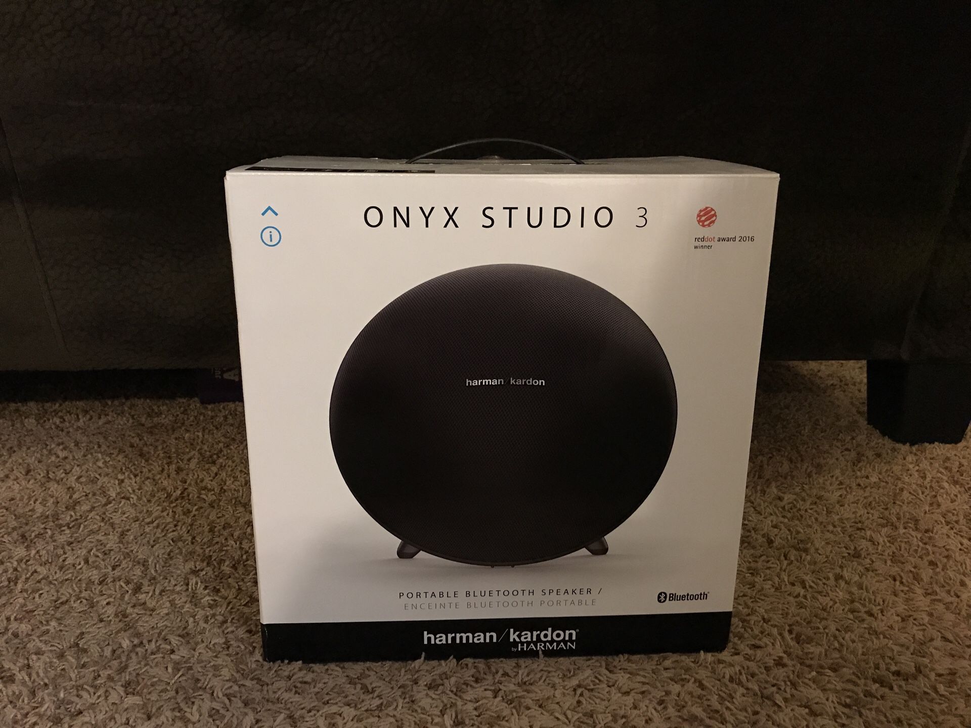 Herman Kardon Onyx Studio portable Bluetooth Speaker - Main Image