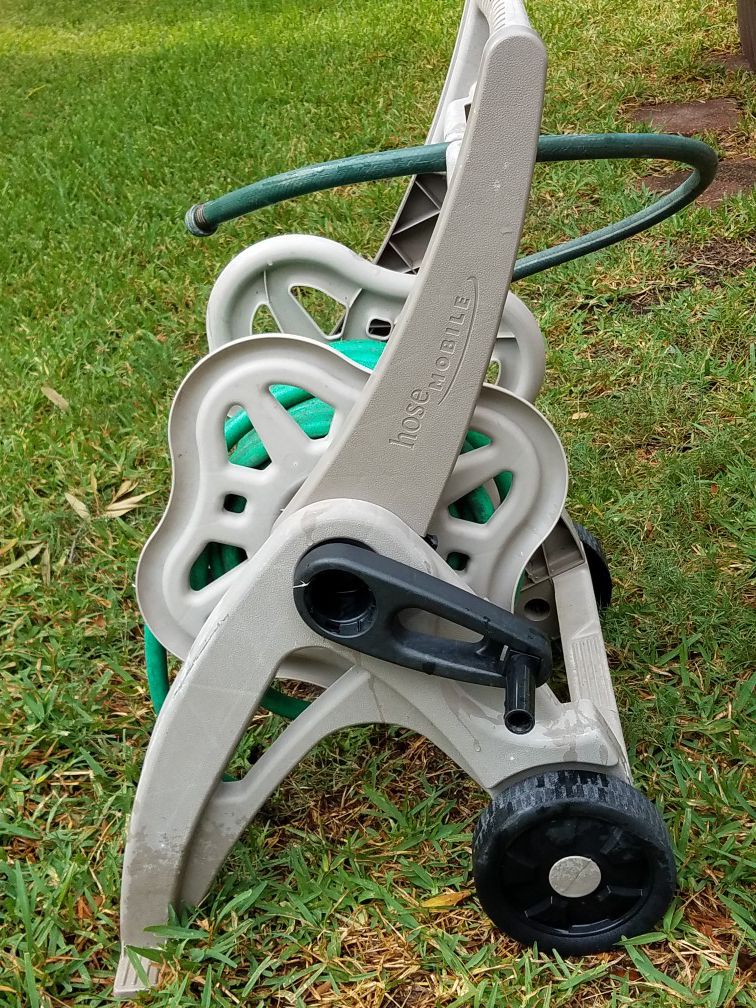 Suncast Plastic 175-ft Cart Hose Reel with Hose for Sale in Houston, TX -  OfferUp