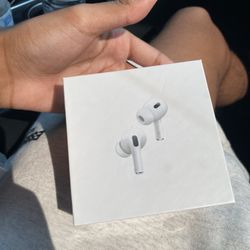 AirPod Pro 2s