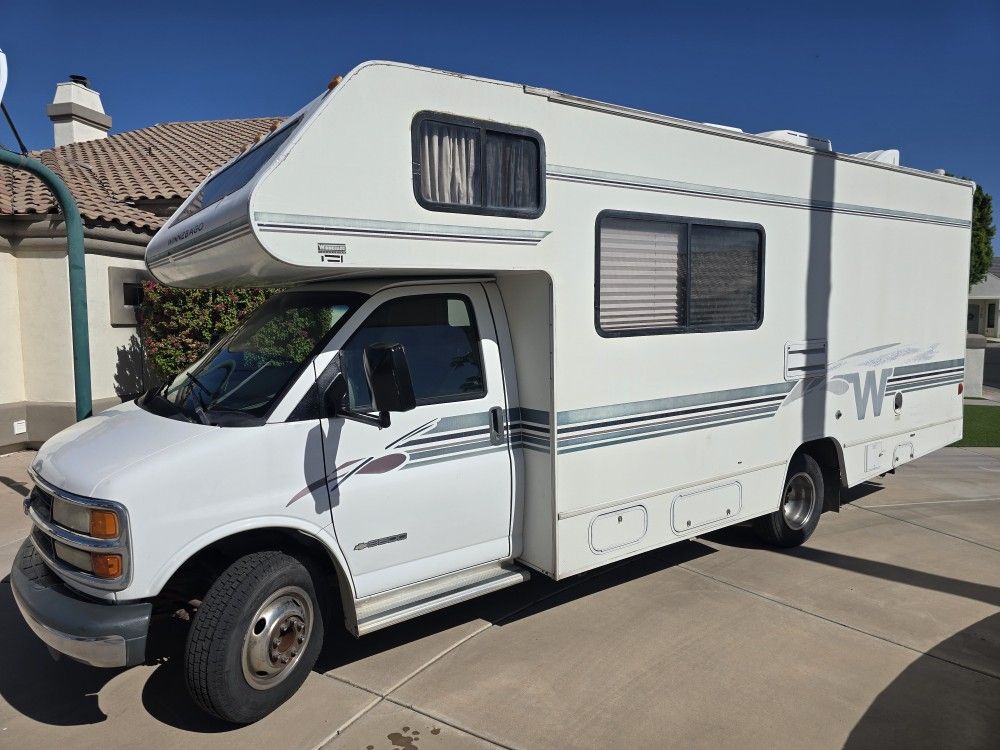2001 Chevy Winnebago
