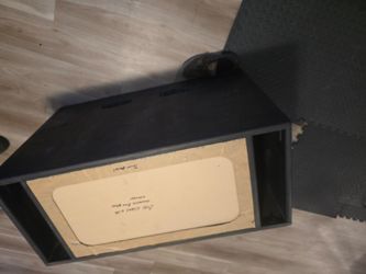 Bass box 1000 bucks hard wood new acrylic glass.