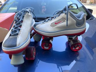 Nike Boardwalk Roller Skates