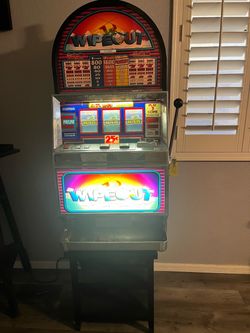 IGT Wipeout Slot Machine