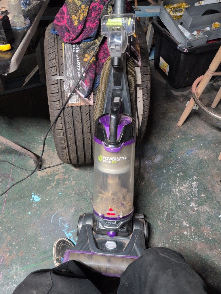 Bissell Vacuum Cleaner Swivel Pet Power Lift Er