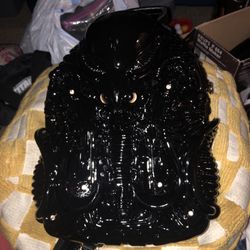alien vs predator hard shell backpack UNIQUE!!!!!