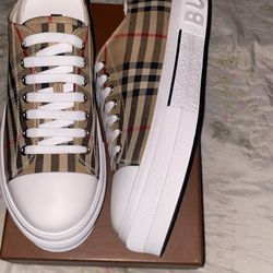 Brand New Burberry Shoes Size 12