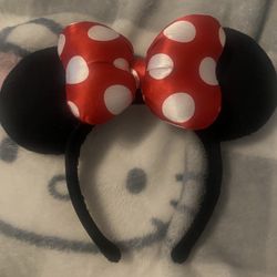 Minnie Mouse Ears