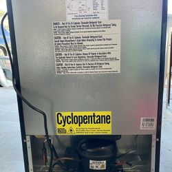 Insignia Mini Refrigerator