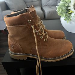 Timberland Brown Suede Boots
