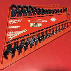 Milwaukee 15 Piece Standard Ratchet wrench set