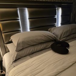 King Bed Frame & 2 Night Stands