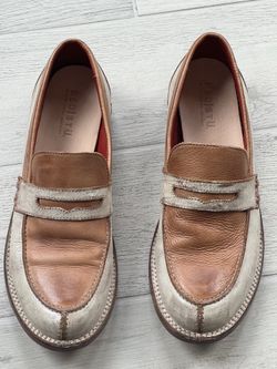 Women’s BedStu Leather loafers, Size 10