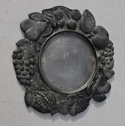 Williams Sonoma Etain Zinn Fruit Design Pewter Art Italy Wine Coaster 6.5”
