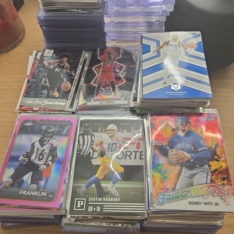 Sports Card Lot! 620+ Cards All Rookies Or Inserts!