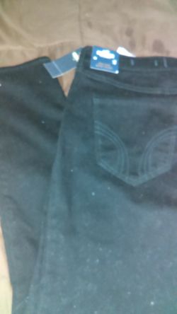Women's Hollister jeans size 9 brand new