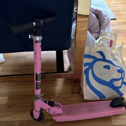 Free Scooter With Light