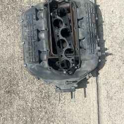 04 - 08 Acura TL  Type S Intake Manifold