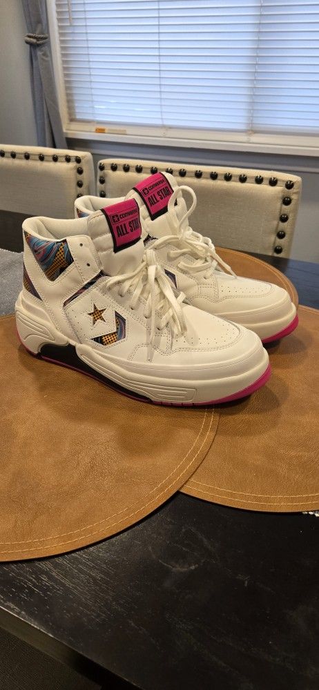 Converse Size 10 
