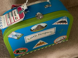 💰 BEST OFFER WILL BE ACCEPTED LITTLE PASSPORTS SERIES