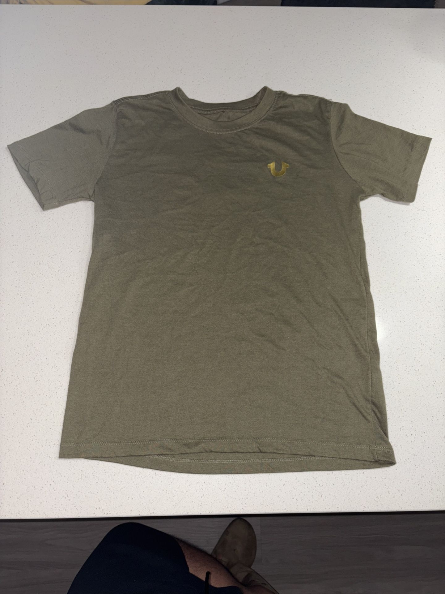 Youth (XL) True Religion Tee. 100% Cotton.