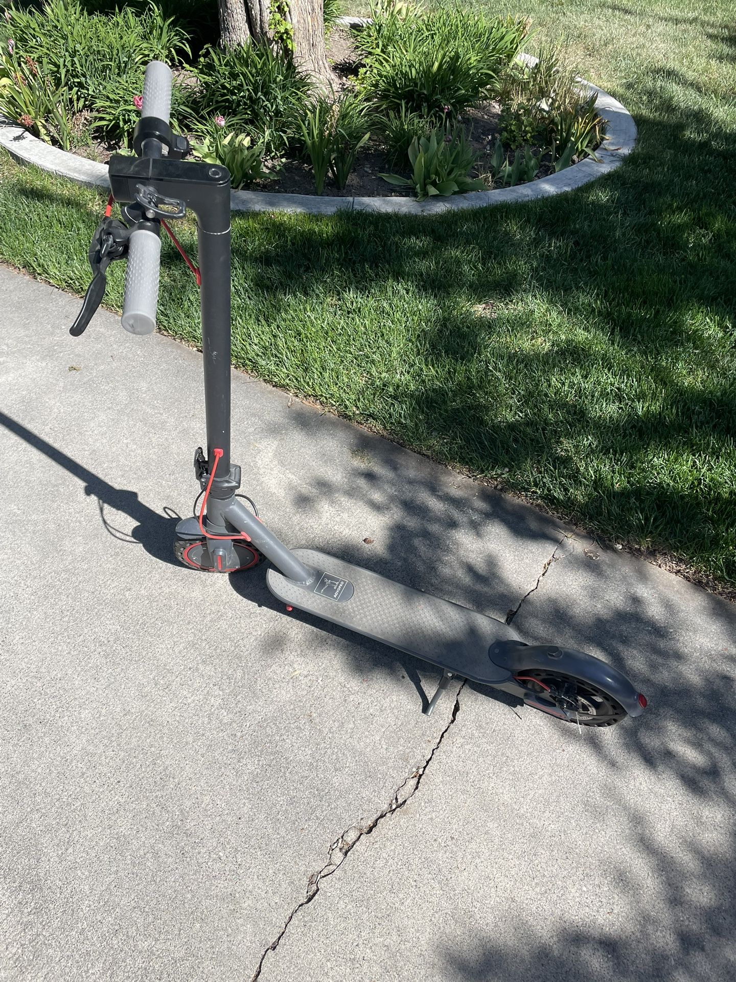 Electric Scooter, Aovo Pro 365