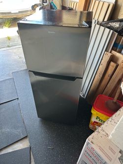 Danby DCRD042C1BSS 4.2 Cu. Ft. Stainless Top Mount Compact Refrigerator