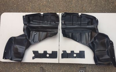 04-09 Toyota Prius Engine Under Cover/Lower Splash Guard Left and Right.