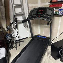 Horizon Treadmill