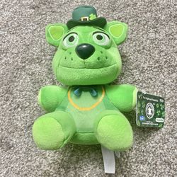 FNAF Five Nights At Freddy’s Shamrock Freddy
