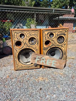 Free speakers