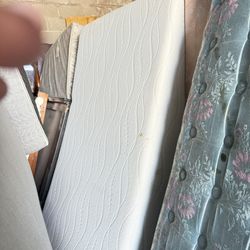 🎁TWIN SIZE MEMORY FOAM MATRESS WITH  COVER WITH ZIPPER $100 EACH 🎁