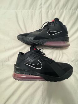 Men’s Nike shoes LeBron 18 low