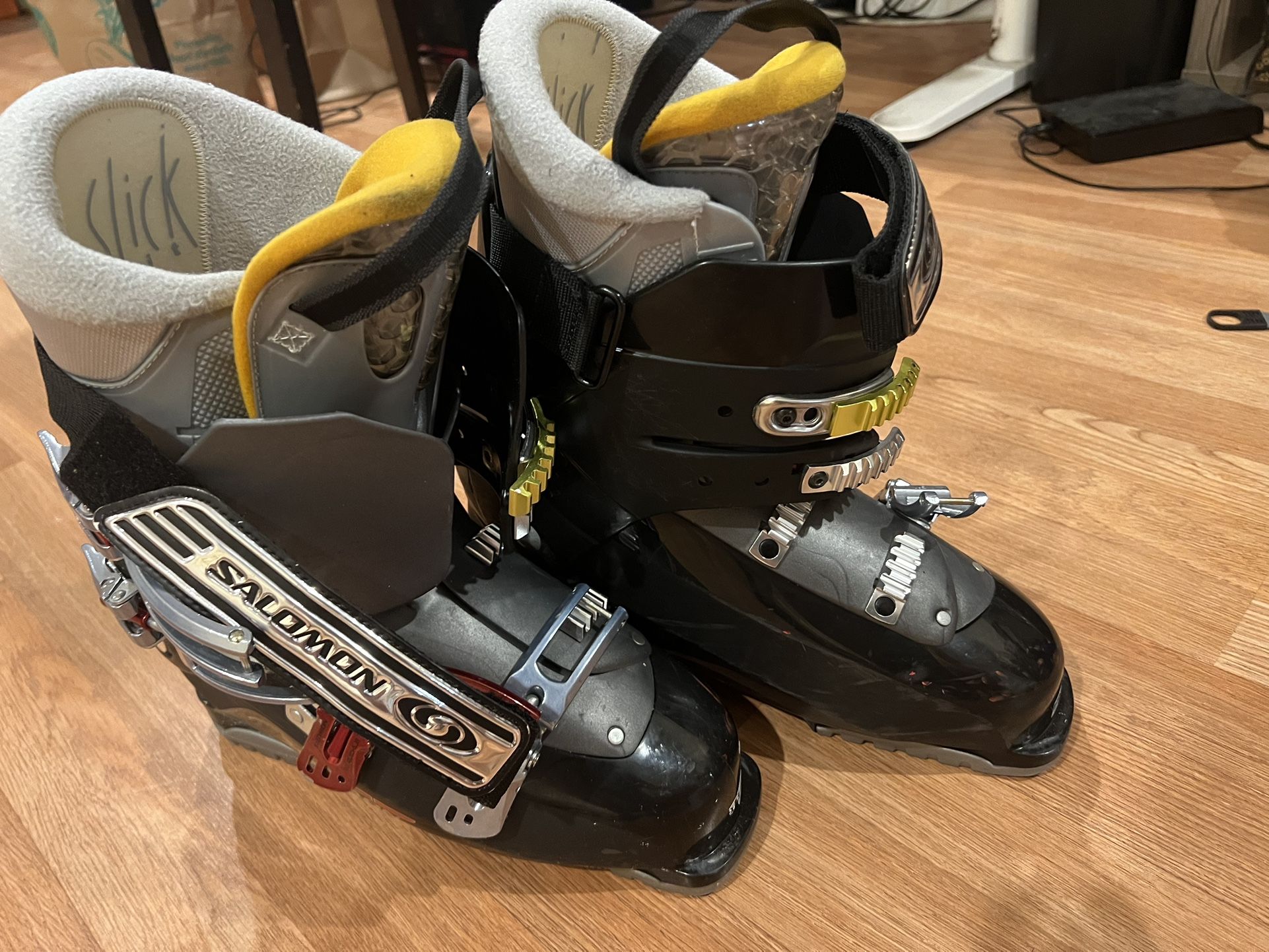 Salomon Ski Boot 27.5