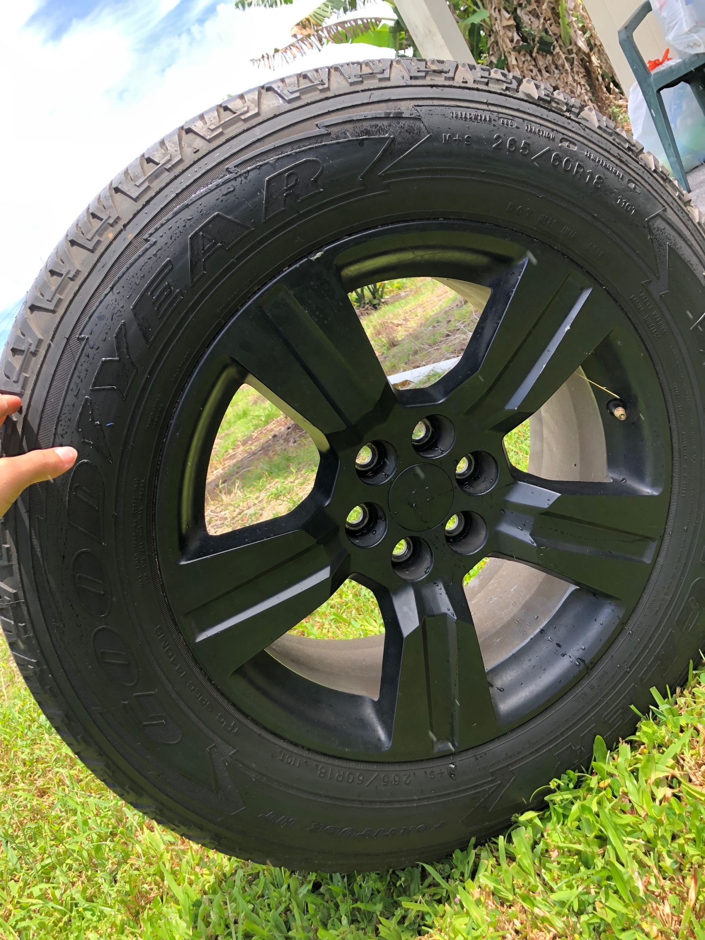 Stock Chevy Colorado Rims and Tires