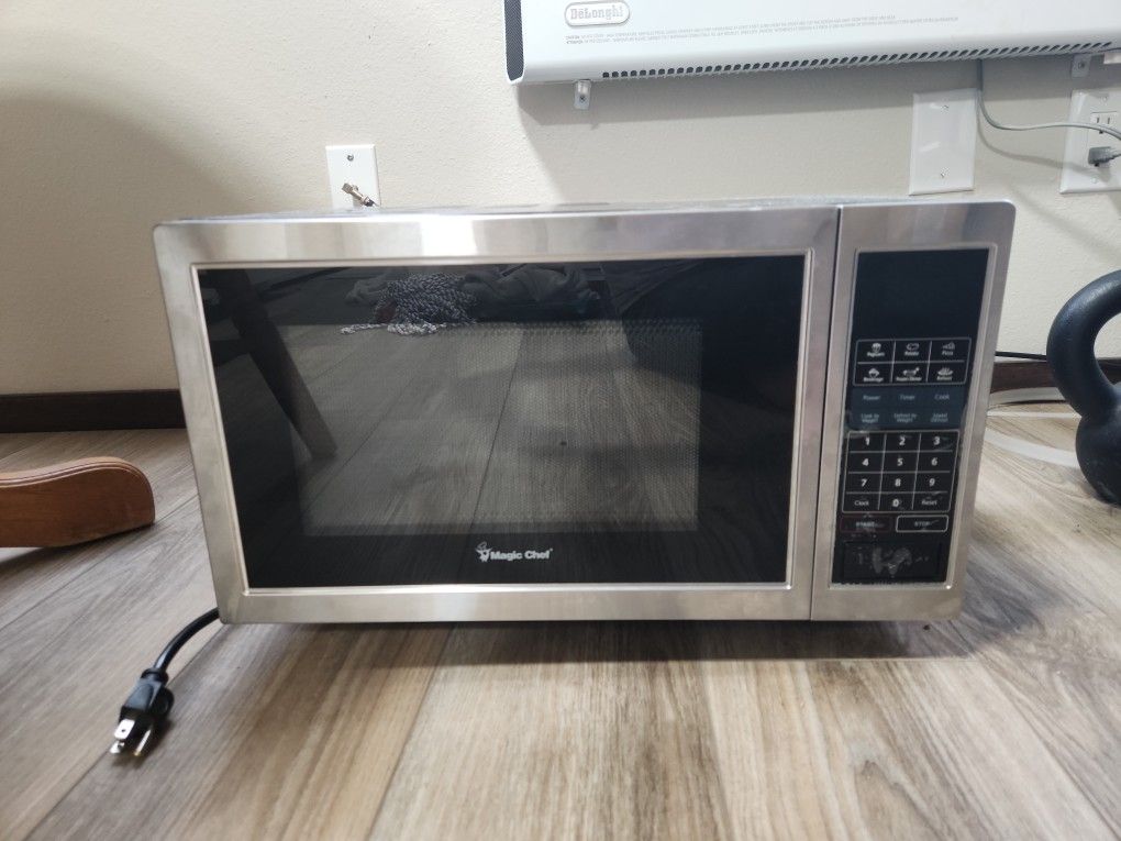 Magic Chef Microwave