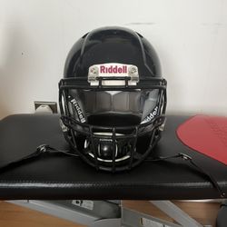 Speed Football Helmet Size Medium 