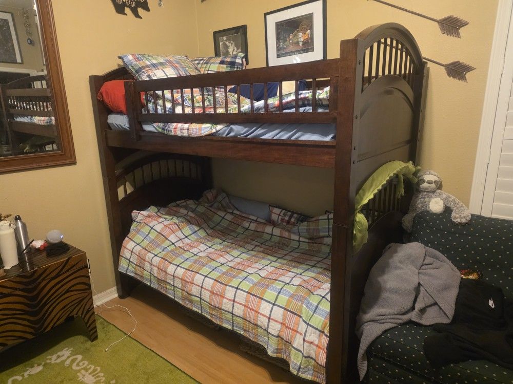 Pottery Barn- Deluxe Bunk Bed