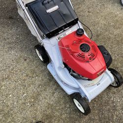Honda Vintage Lawnmower
