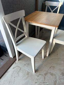 Small table and 3 chairs