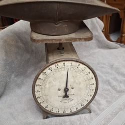 Antique scale