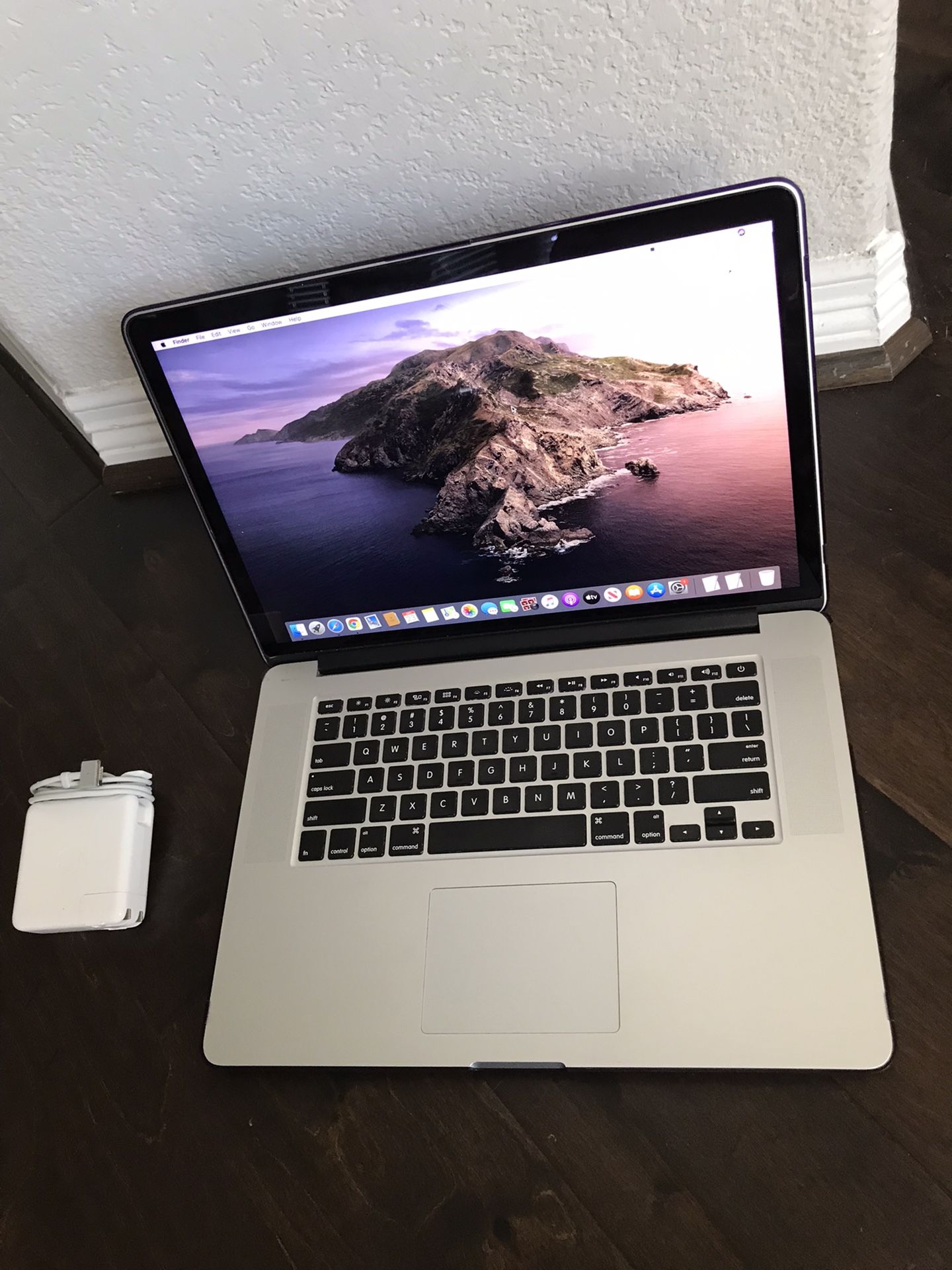 MacBook Pro 15” Retina Mid 2012 Intel Core i7 8GB 500SSD WiFi