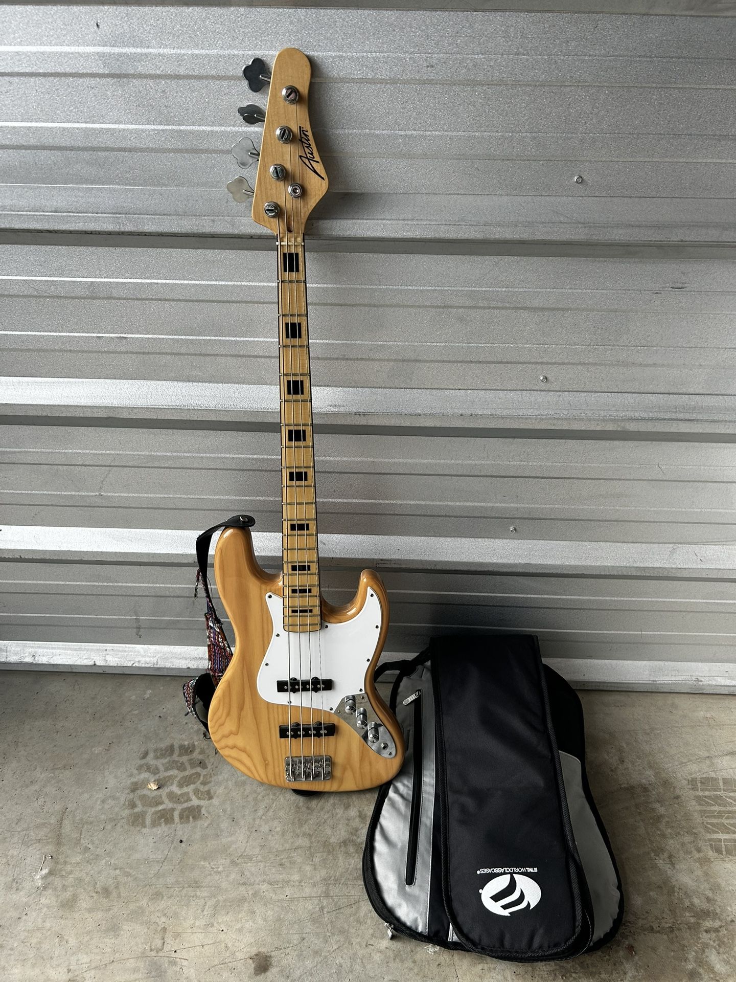 Austin Bass Guitar Jazz Bass Style