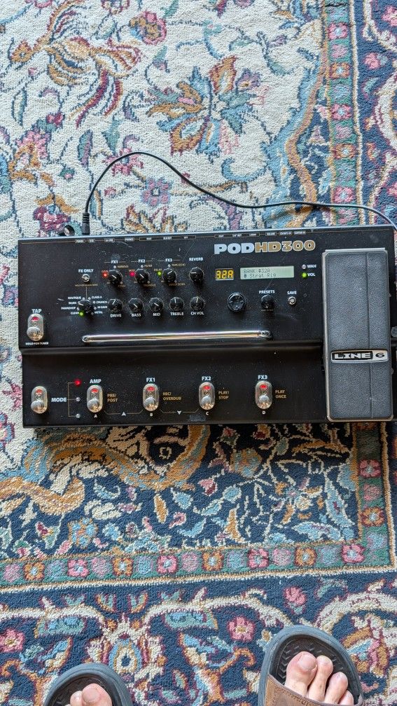 Line 6 POD HD300