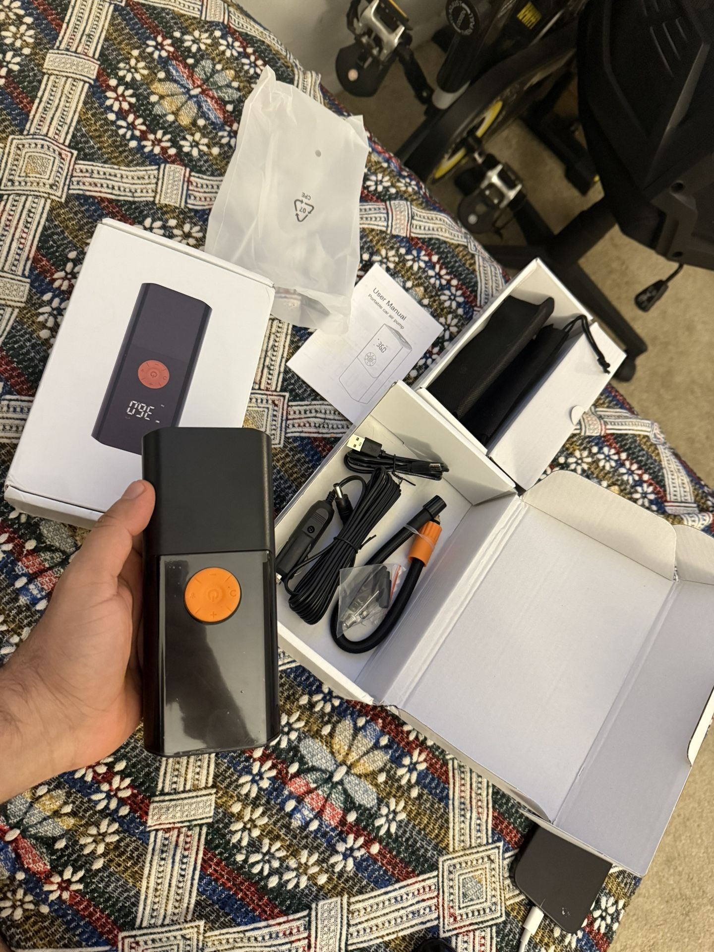 Tire Inflator Portable Air Compressor with Digital Pressure Gauge, 12V