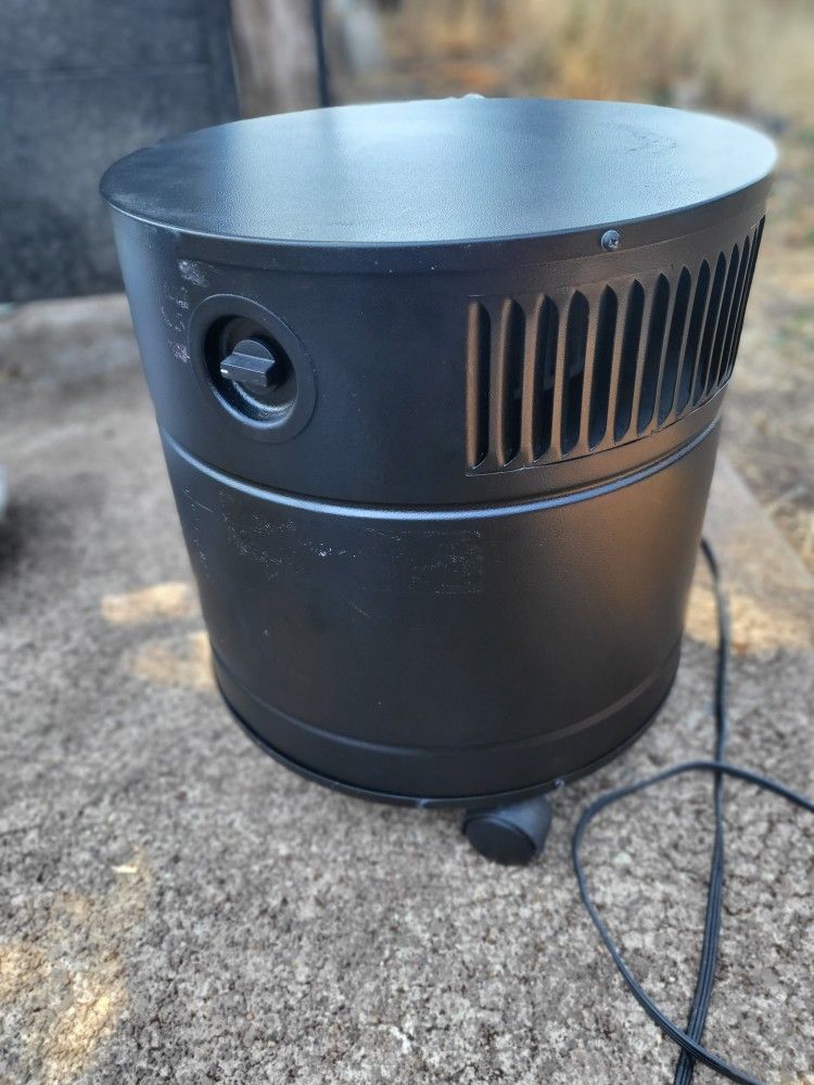 AllerAir 4000 AIR Purifier Ozone