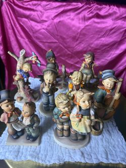 Vintage Hummel Lot – 8 Goebel Figurines, 1950s–60s Full Bee & Stylized Bee, Germany