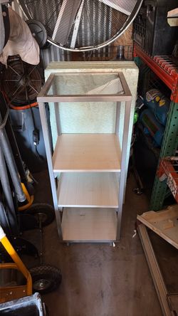 merchandise display towers