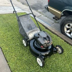 Yard Machines Push Lawn Mower